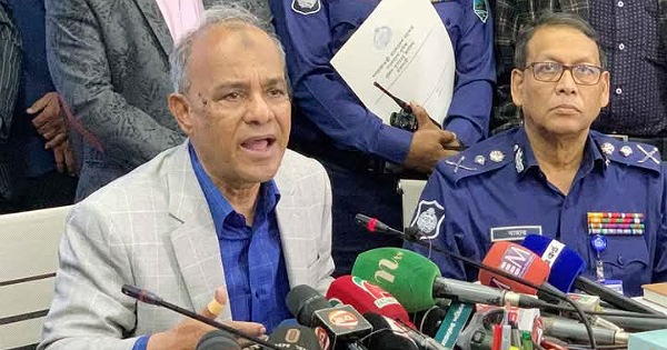 আইন নিজের হাতে তুলে না নেওয়ার আহ্বান স্বরাষ্ট্র উপদেষ্টার