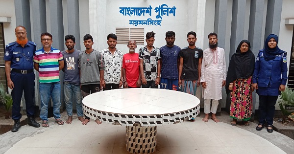 ময়মনসিংহ কোতোয়ালি পুলিশের অভিযানে চুরি,মাদক ও অন্যান্য মামলার আসামীসহ গ্রেফতার – ১৪