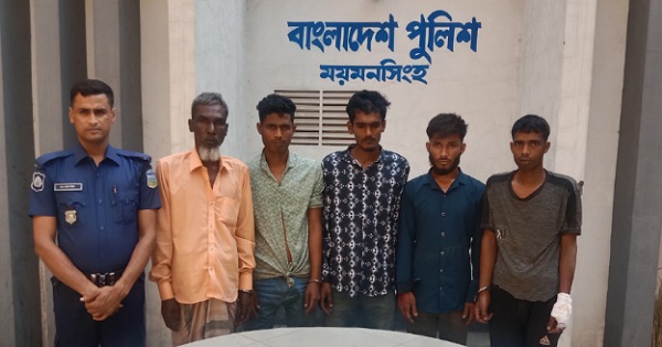 ময়মনসিংহ কোতোয়ালি পুলিশের অভিযানে চুরি ও মাদক মামলার আসামীসহ গ্রেফতার- ০৫